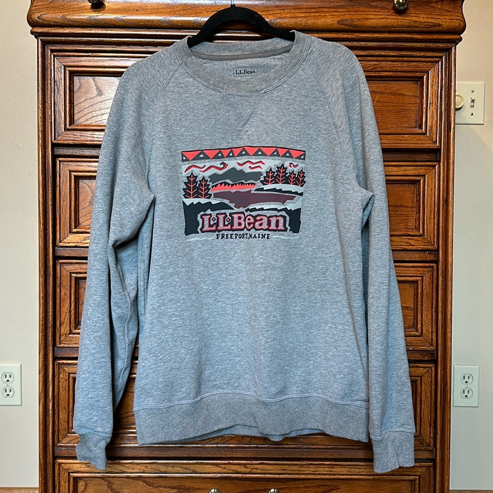 L.L Bean Freeport Maine Crewneck
